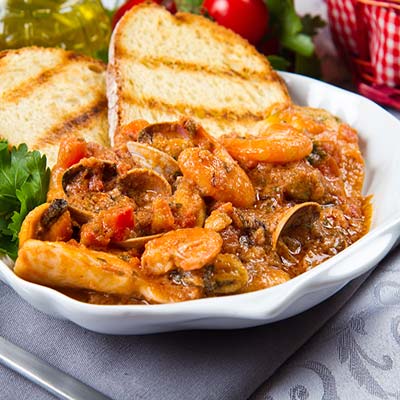 Tipične jedi, ki jih želite poskusiti med počitnicami v Toskani